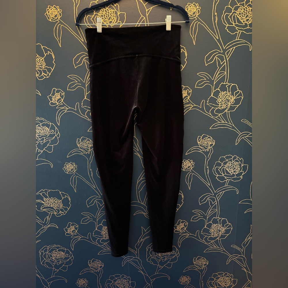 SPANX brand VELVET LEGGINGS!!! size xl BLACK VELVET high waist Flattering